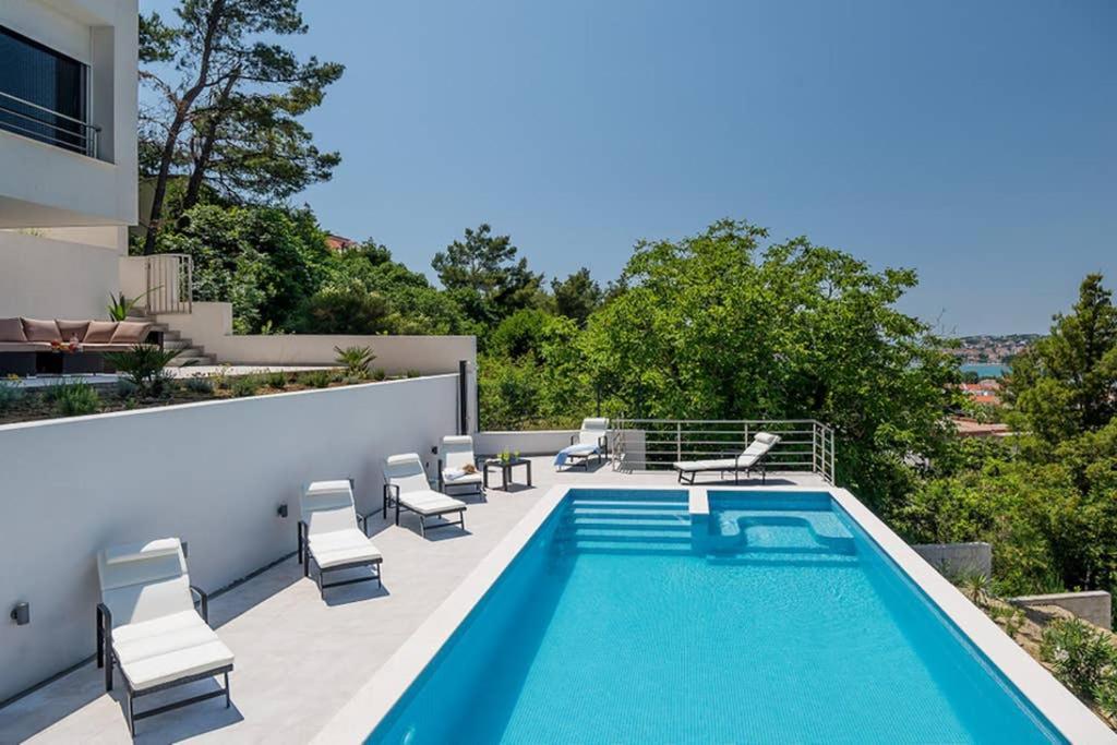 Villa Graf โปดสตรานา ภายนอก รูปภาพ