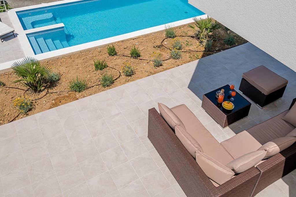 Villa Graf โปดสตรานา ภายนอก รูปภาพ